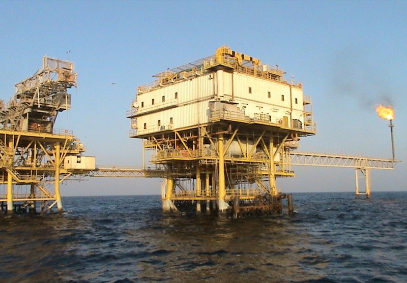 Hengam Field Two Jackets of Wellhead Platforms